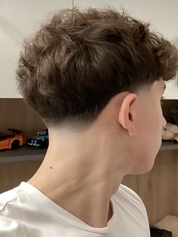 Low Taper Fade Fluffy Hair for Straight Hair